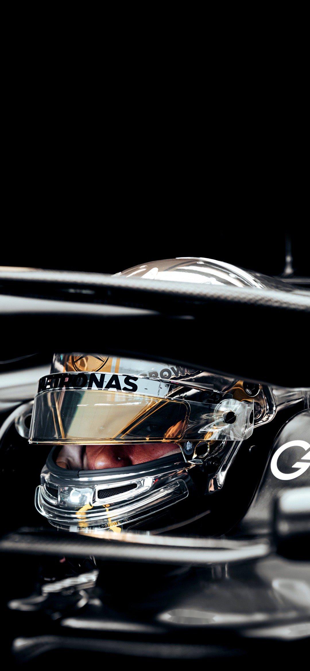 九游娱乐入口-雷诺车队险胜索伯车队，维斯塔潘关键制胜