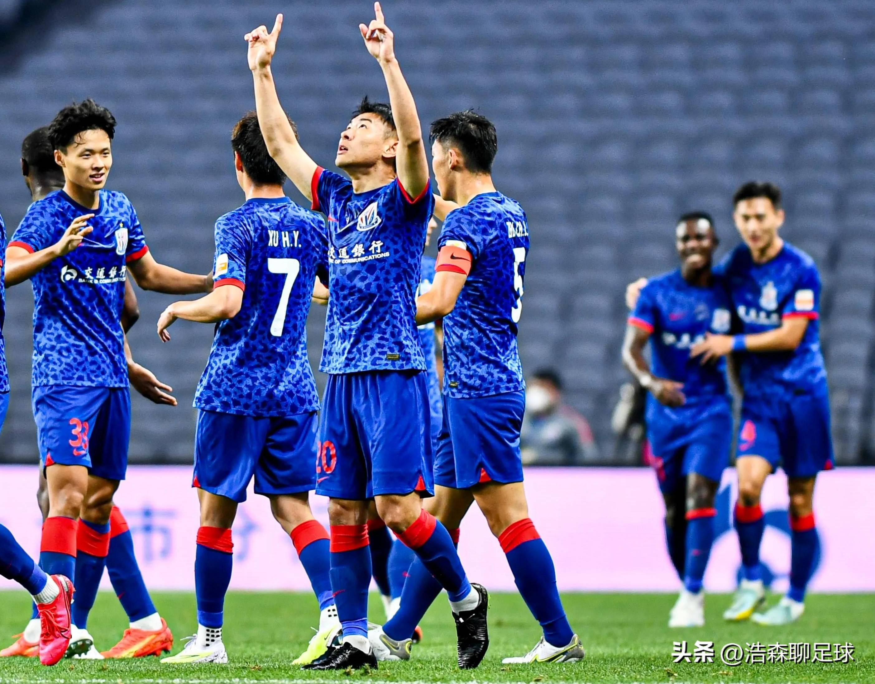 九游娱乐官方-球队在国内联赛中争夺顶级荣耀